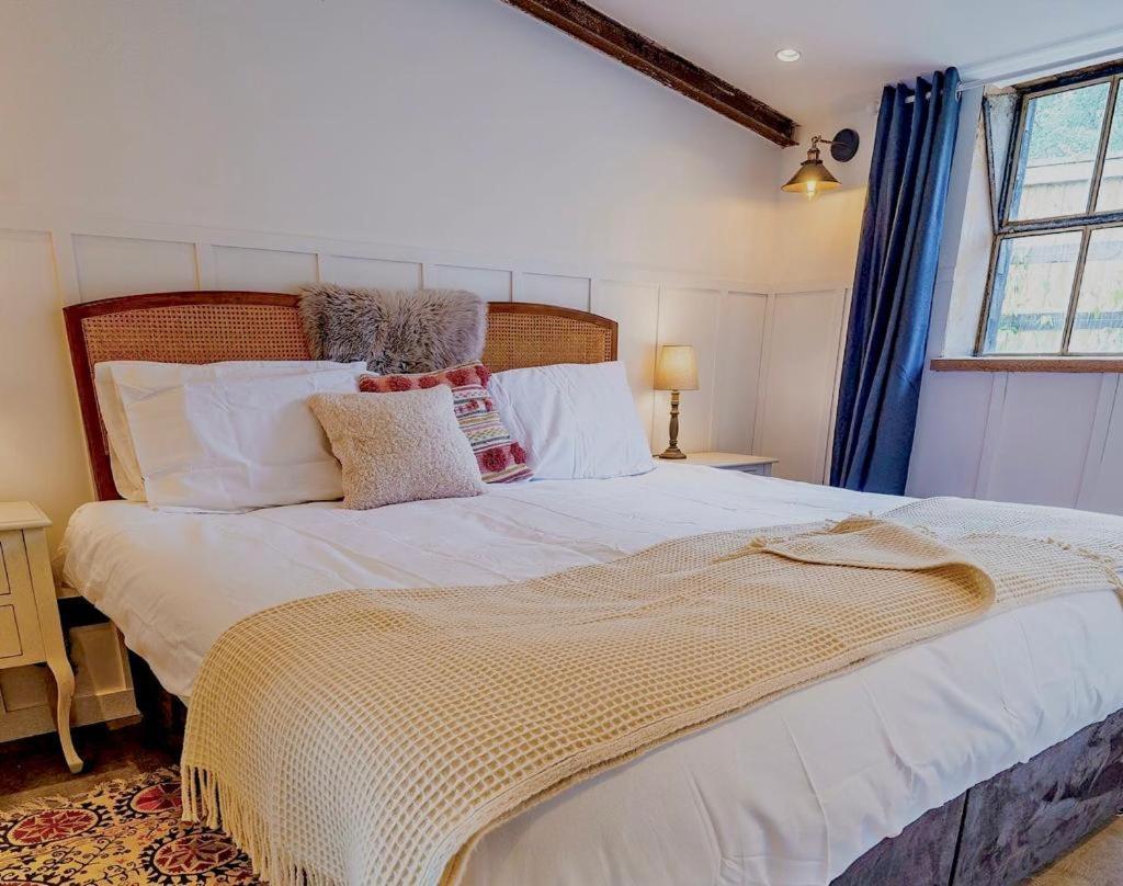 Luxury Barn With Hot Tub, Spa Treatments, Private Dining Little Budworth Exterior foto