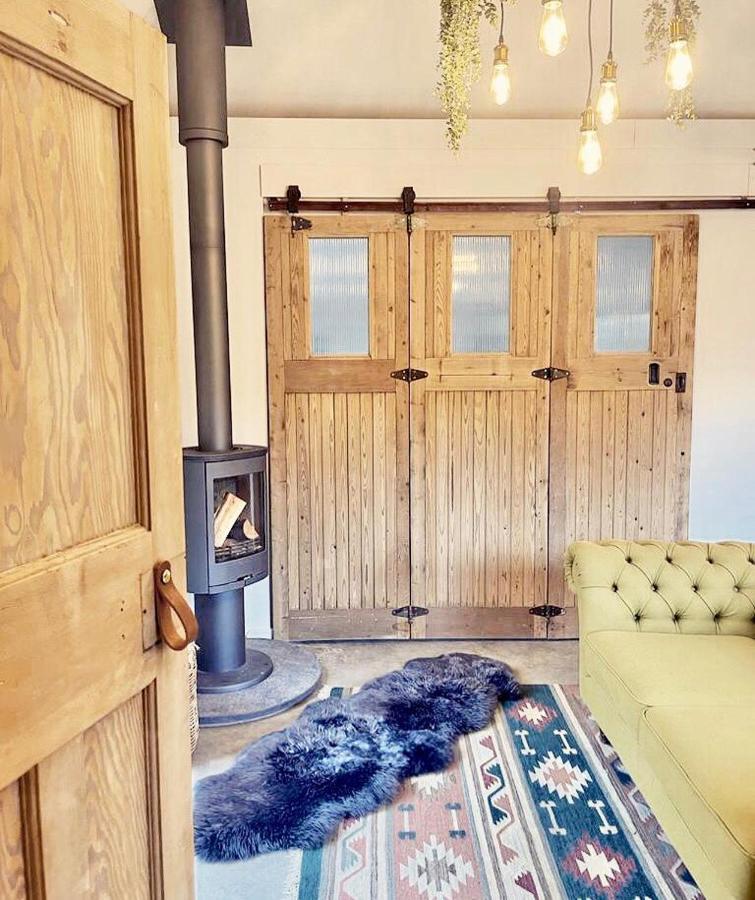 Luxury Barn With Hot Tub, Spa Treatments, Private Dining Little Budworth Exterior foto
